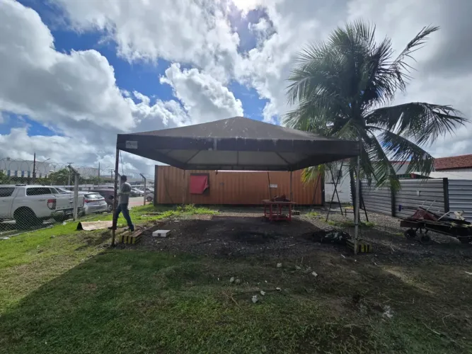 Tenda para eventos ou construção civil 5x5