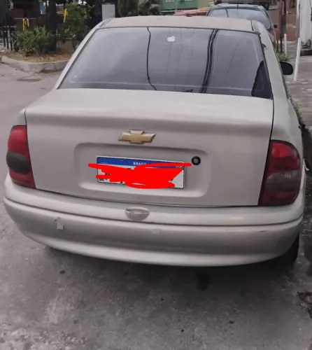 Chevrolet Corsa SED Class.spirit 1.0/1.0 Flexpower (álcool) 2005
