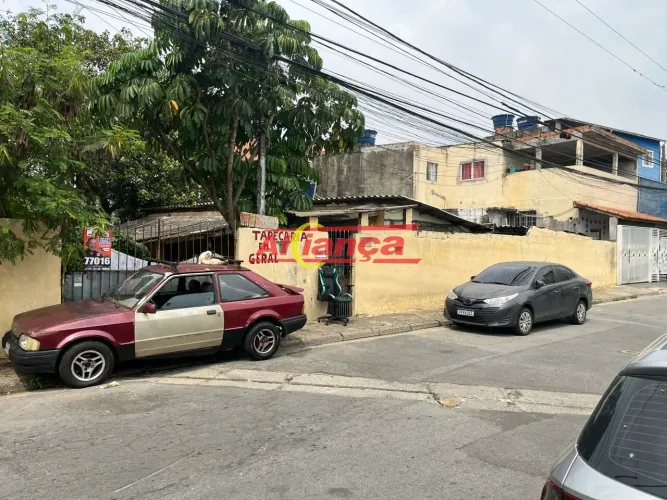 Terreno Residencial 2.600m² Excelente Localizaçao no Cocaia