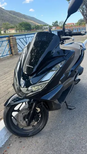 Honda PCX 160 DLX 2025