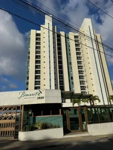 Apartamento à venda no MAISON BIARRITZ, PATAMARES, Salvador, BA