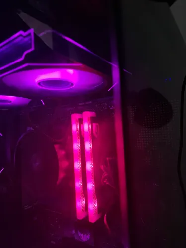 MEMORIA RAM 8GB SUPERFRAME DDR4 3200MHZ RGB