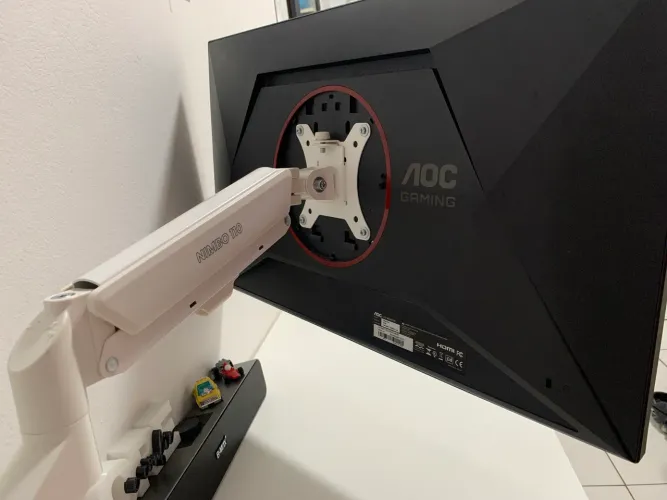 MONITOR AOC 27? 180hz