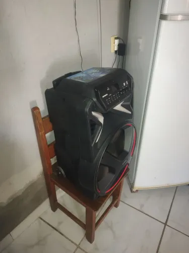 Caixa de som amplificada mondial cm 700