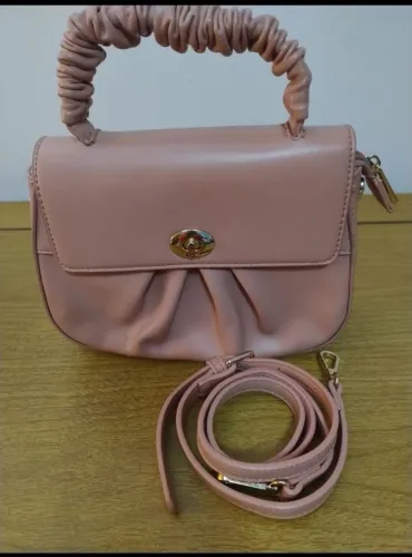 Bolsa feminina de mão ou transversal