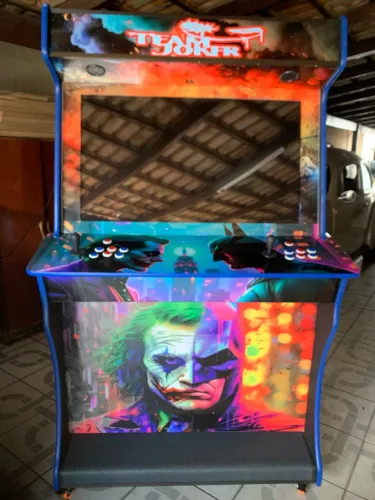 Máquinas de fliperama Retrô Arcade Multijogas com 10.000 jogos.