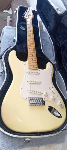 Guitarra SX vintage Hardcase Não incluso!