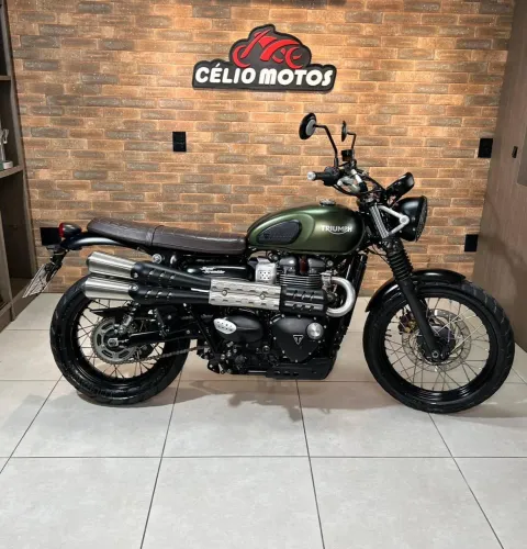 TRIUMPH STREET SCRAMBLER 900CC 2018