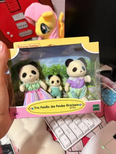 Sylvanian Families Trio Família dos Pandas Graciosos 5770