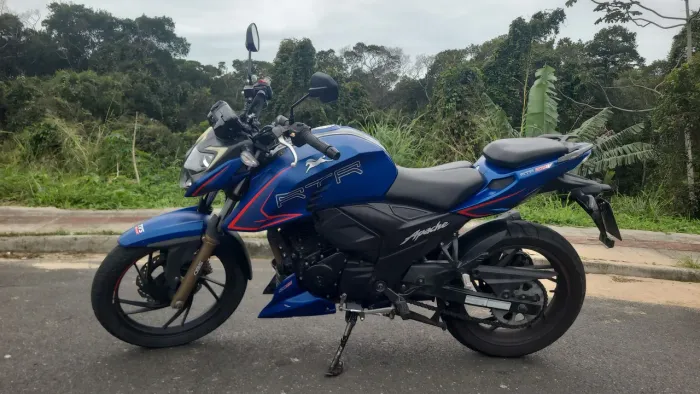 moto Dafra Apache 200, ano 2022/2023 