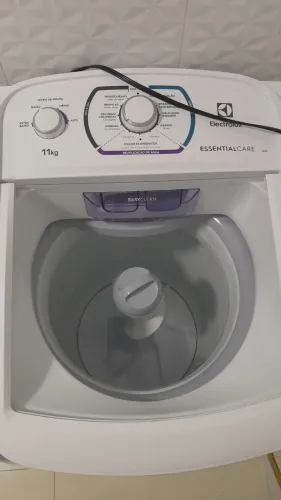 Seminova 4 MESES DE USO | Lavadora Electrolux 11kg Essentialcare LES11 