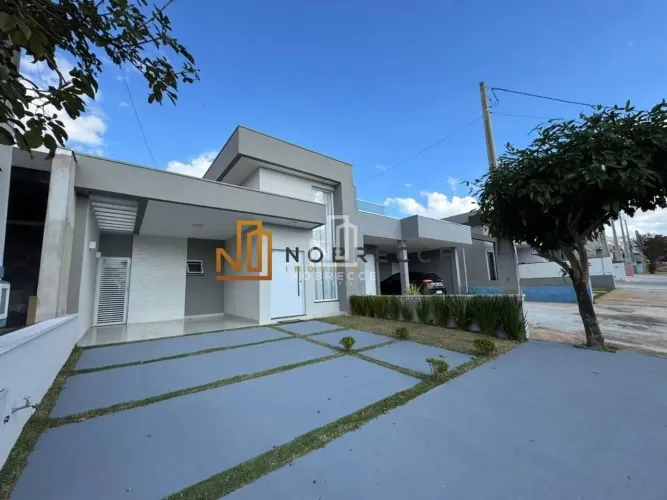 Casa térrea à venda no Condomínio Jardim Guaruja na cidade de Salto/SP!