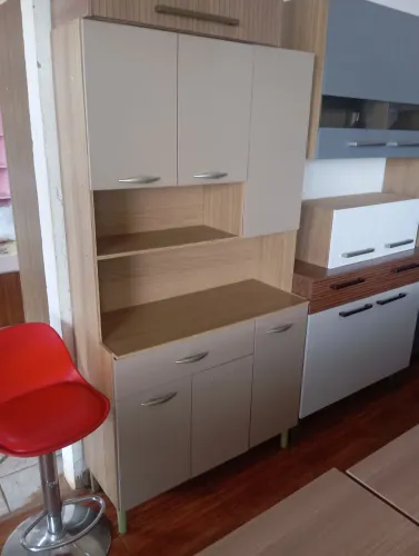 Armário de cozinha novo 