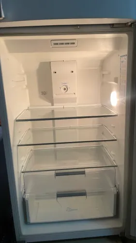 VENDE-SE GELADEIRA CONTINENTAL 2 PORTAS