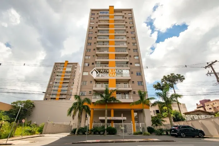 Apartamento com varanda e churrasqueira - 02 quartos - 01 vaga de garagem