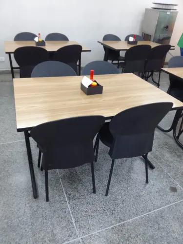 Lote de equipamentos pra restaurante.