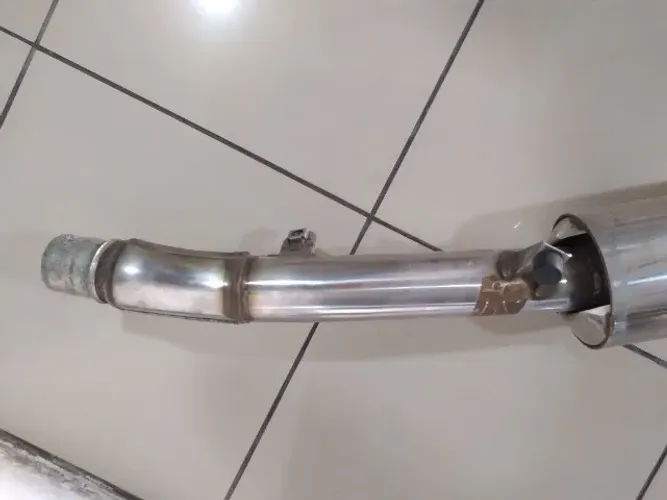 Descarga original sem uso para Suzuki GSX 750 F