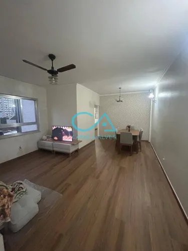 Apartamento com dois dormitórios, sendo uma suíte na Pompéia