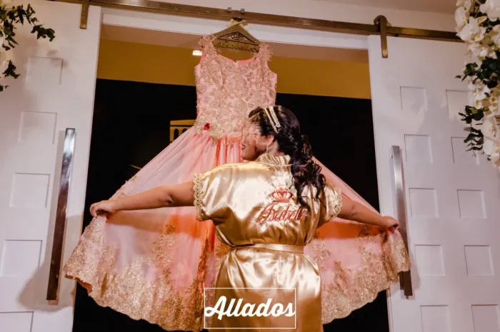 Vestido de 15 anos 2 em 1