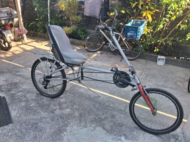 Bike Estranha....