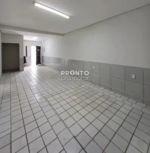 Ponto Comercial/Loja/Box em Cabanga