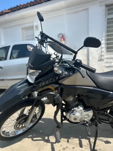 BROS 160 ÚNICO DONO