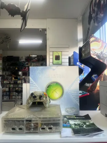 CONSOLE XBOX CLASSIC CRYSTAL DESBLOQUEADO NA CAIXA SEMINOVO - MICROSOFT