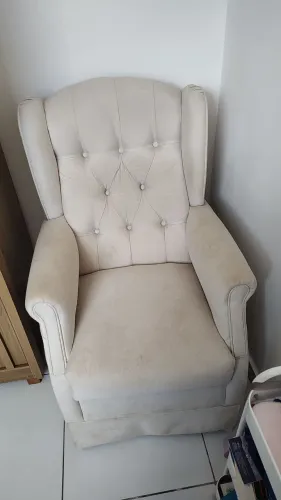 Vendo cadeira de amamentação