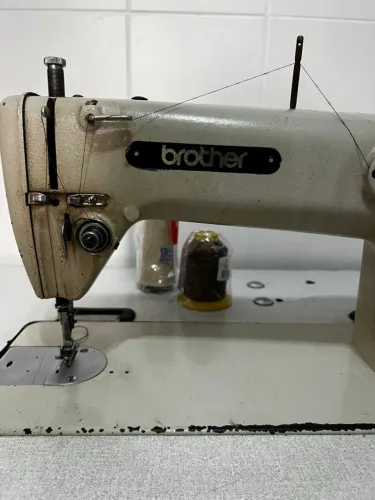 Maquina de Costura ELGIN BROTHER mod. DB2-B755-3