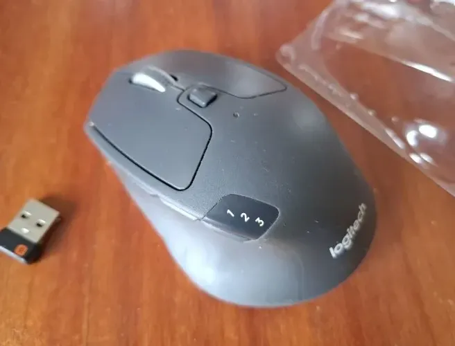 Mouse M720 Triathlon Bluetooth E Wireless Dongle Original