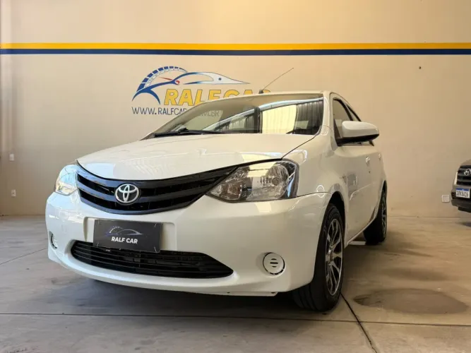 Toyota Etios XS 1.5 Flex 16V 5P Mec. 2016