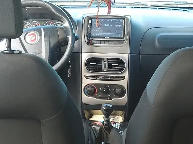 Fiat Idea Attractive 1.4 Fire Flex 8V 5P 2015