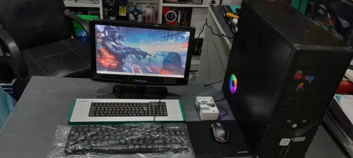 Lindo computador completo para estudos trabalho é PDV