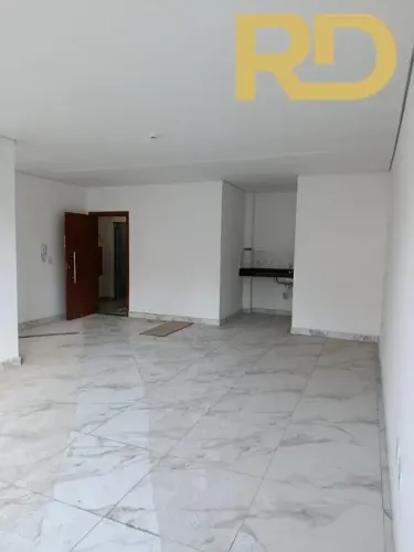 Sala Comercial no bairro Goiânia| Ótima Visibilidade!