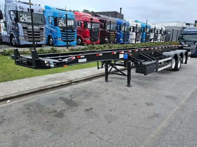 Carreta Porta Container Ibiporã Ano 25 0km Pronta Entrega s/ pneu 40 pés 4 locks