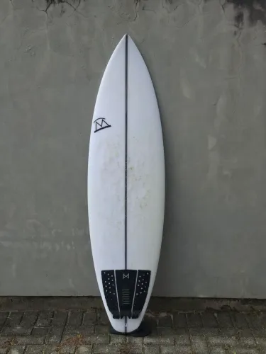 Prancha de Surf 6'2 e 35 litros