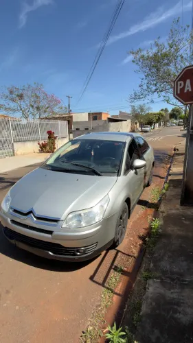 Citroen C4 Pallas GLX 2.0/ 2.0 Flex Aut. 2011
