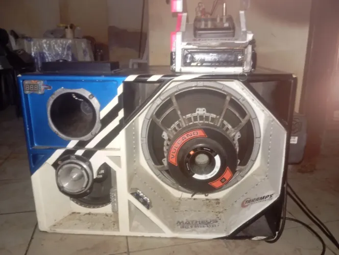 Vende se um Caixa triu