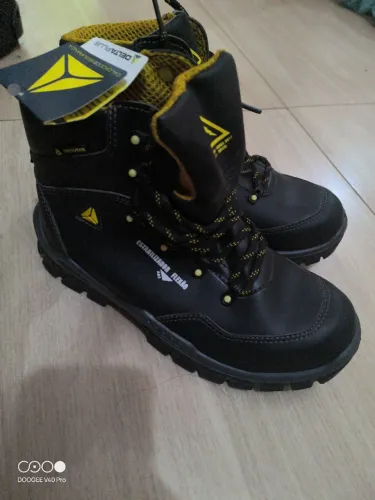 Bota segurança