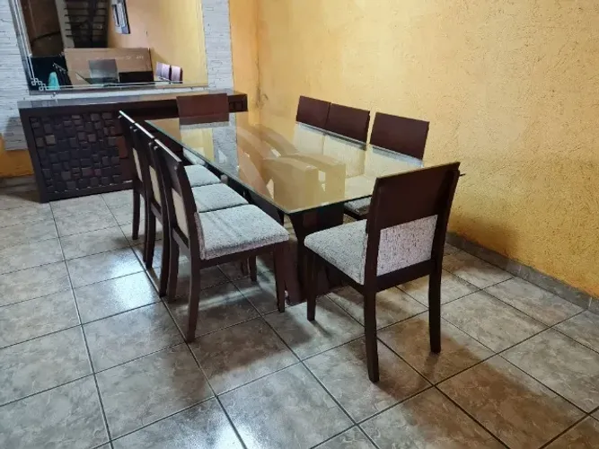 Mesa de jantar tampo vidro c/ 8 cadeiras e balcão