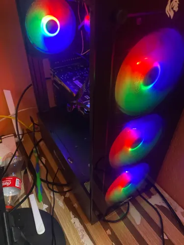 Pc gamer completo Com tudo troco por moto tem gta 5 fifa e tudo