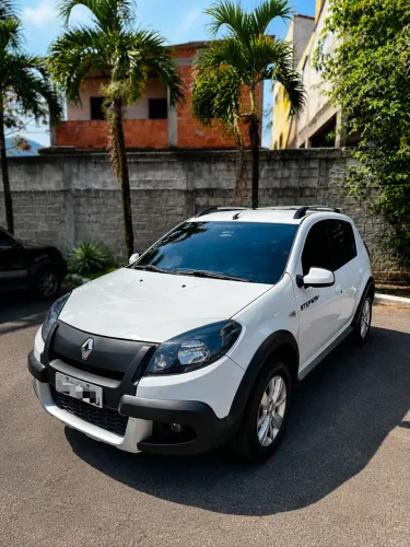 Renault Sandero Stepway Hi-power 1.6 8V 5P 2014