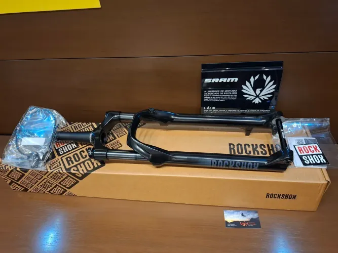 Suspensão Rock Shox Judy TK A3 120mm com trava no guidao