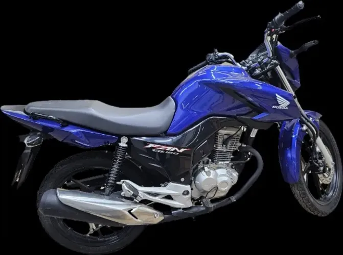 CG Fan 160 com 1.300 km rodados