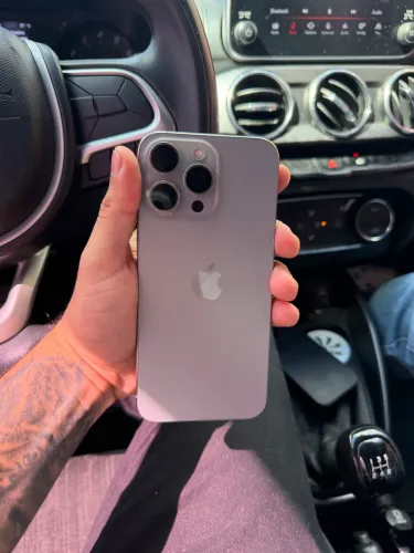 iPhone 15 pro Max 256gb titânio