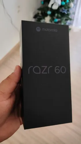 Motorola RAZR 60