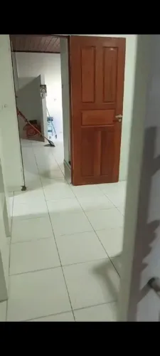 Alugo apartamento centro