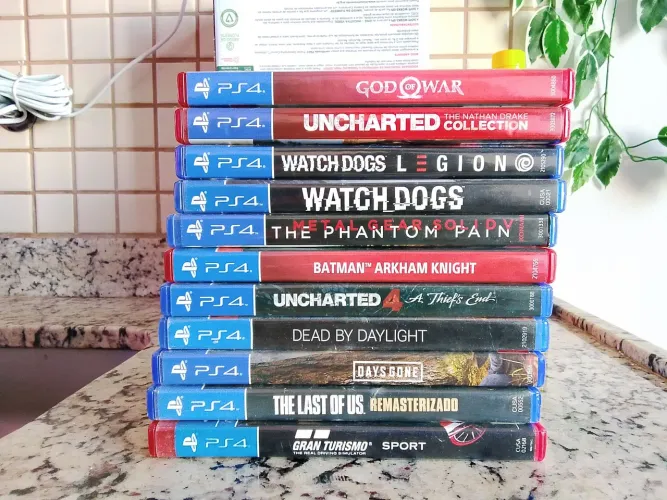 VENDO ou TROCO jogos PS4