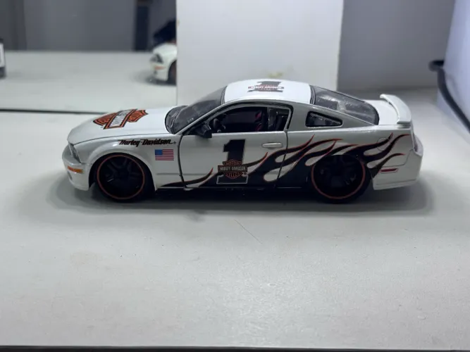 Miniatura de coleção Mustang