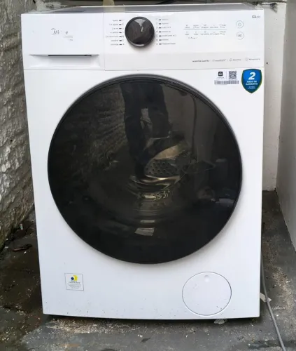 Máquina de lavar frontal 13kg Midea inverter